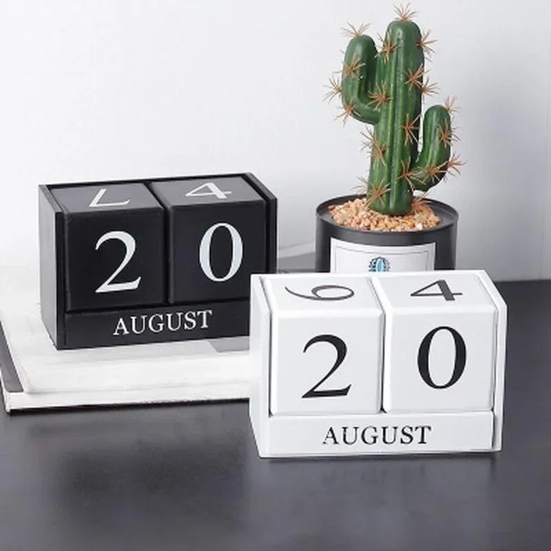 Wooden Calendar Cubes