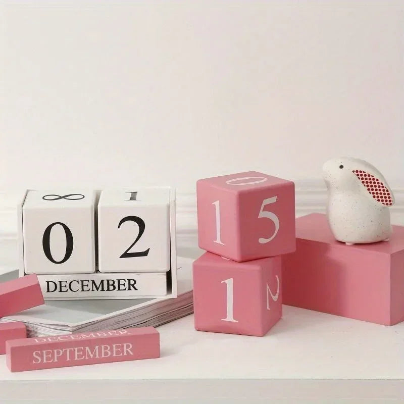 Wooden Calendar Cubes