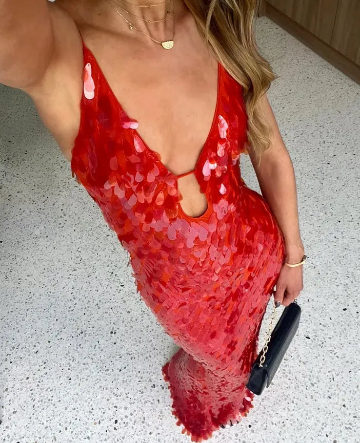 Selene V-Neck Backless Maxi Dress